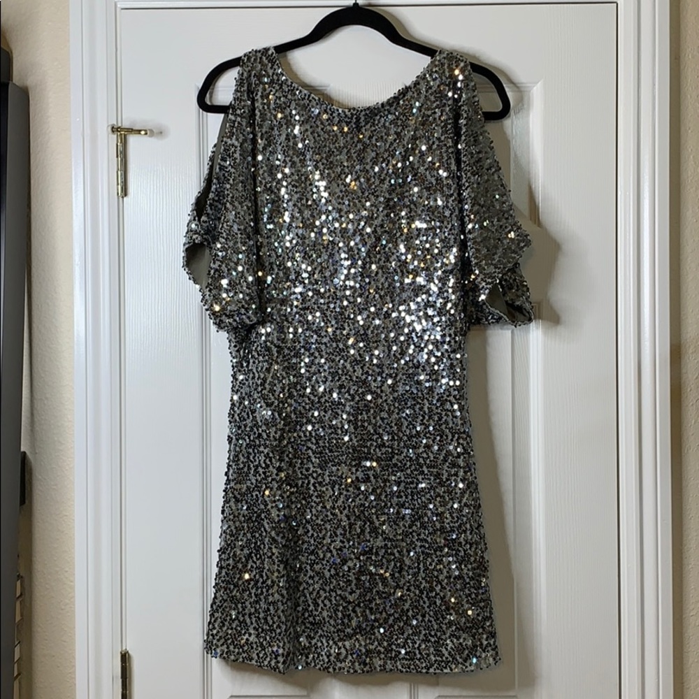 Cachet Sequins Dress with Cold Shoulders